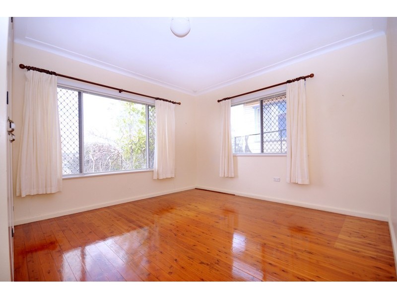 15 Primrose Street, South Toowoomba QLD 4350