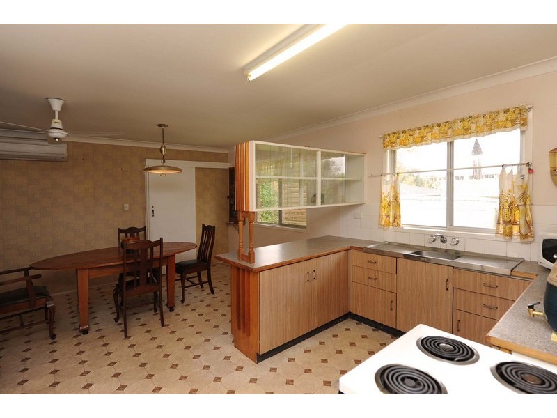 8 Hartman Street, Rangeville QLD 4350