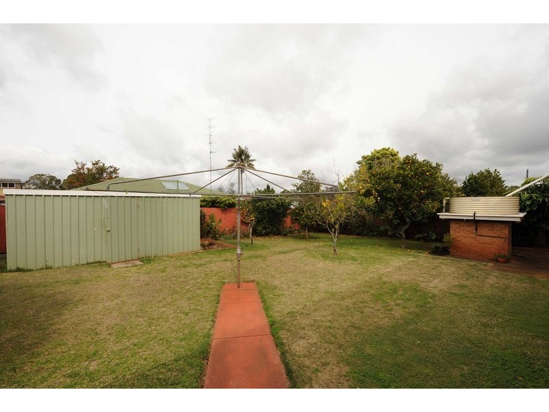 8 Hartman Street, Rangeville QLD 4350