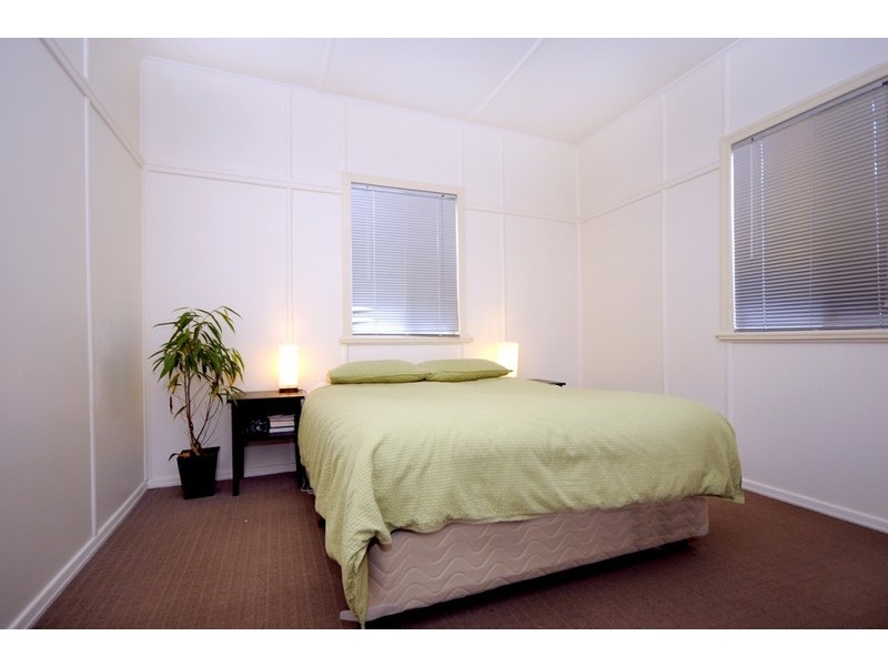 42 Belgium Street, South Toowoomba QLD 4350