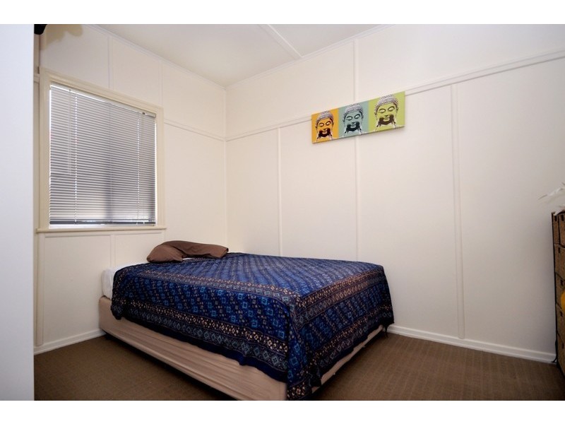 42 Belgium Street, South Toowoomba QLD 4350