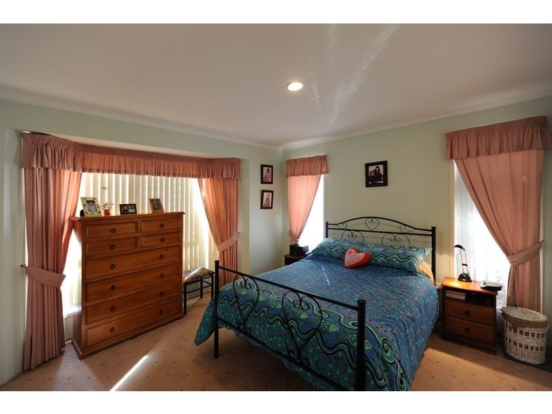 30 Wirraway Drive, Wilsonton QLD 4350