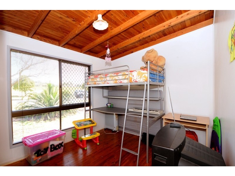 42 Miranda Drive, Wilsonton Heights QLD 4350