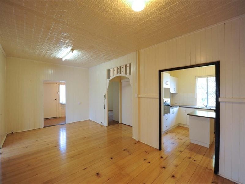 41 Tolmie Street, South Toowoomba QLD 4350