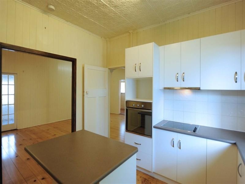 41 Tolmie Street, South Toowoomba QLD 4350