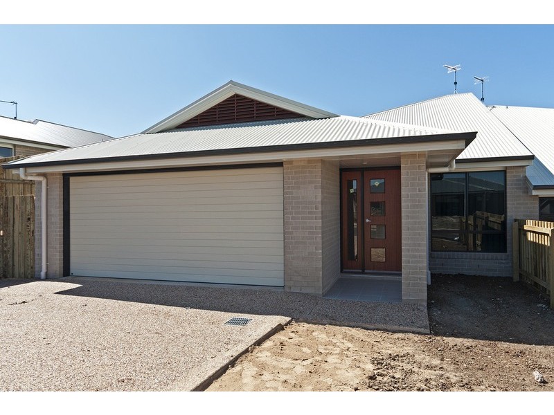 2/34 Elizabeth Kenny Court, Harristown QLD 4350