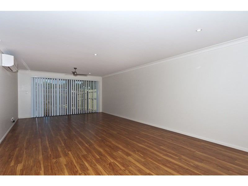 2/34 Elizabeth Kenny Court, Harristown QLD 4350