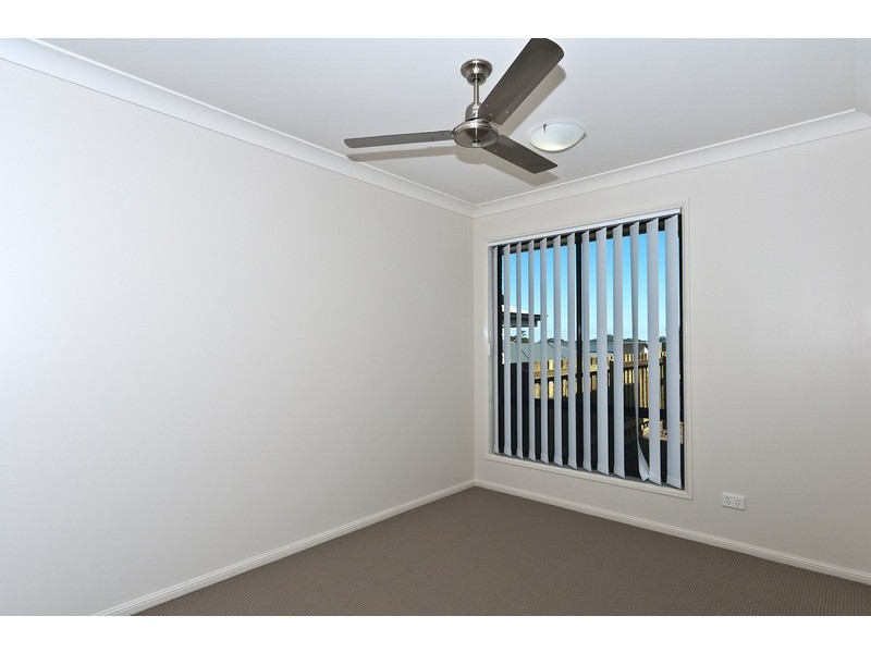 2/34 Elizabeth Kenny Court, Harristown QLD 4350