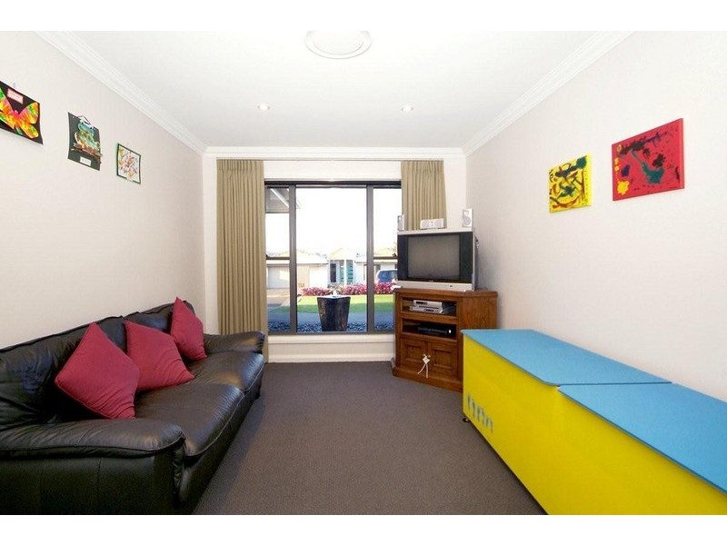 14 Currawong Street, Rangeville QLD 4350