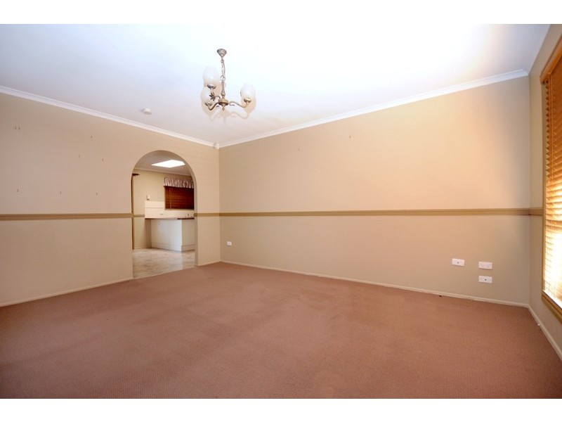 6 Gibson Street, Wilsonton QLD 4350