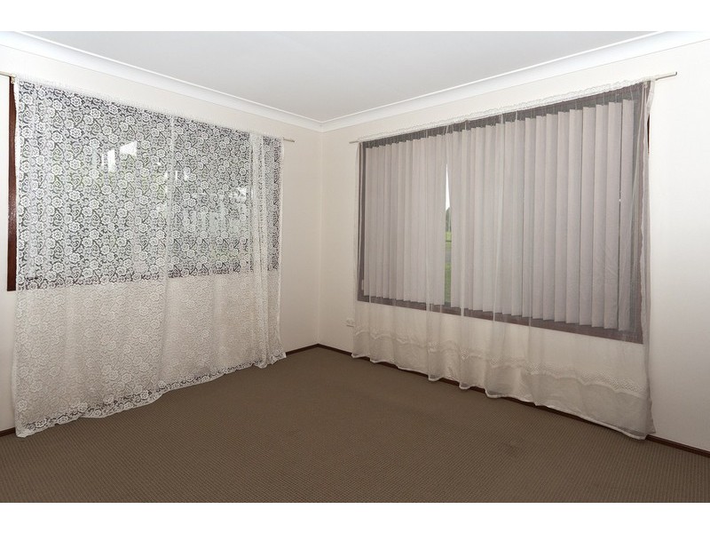 15 Damian Crescent, Kearneys Spring QLD 4350