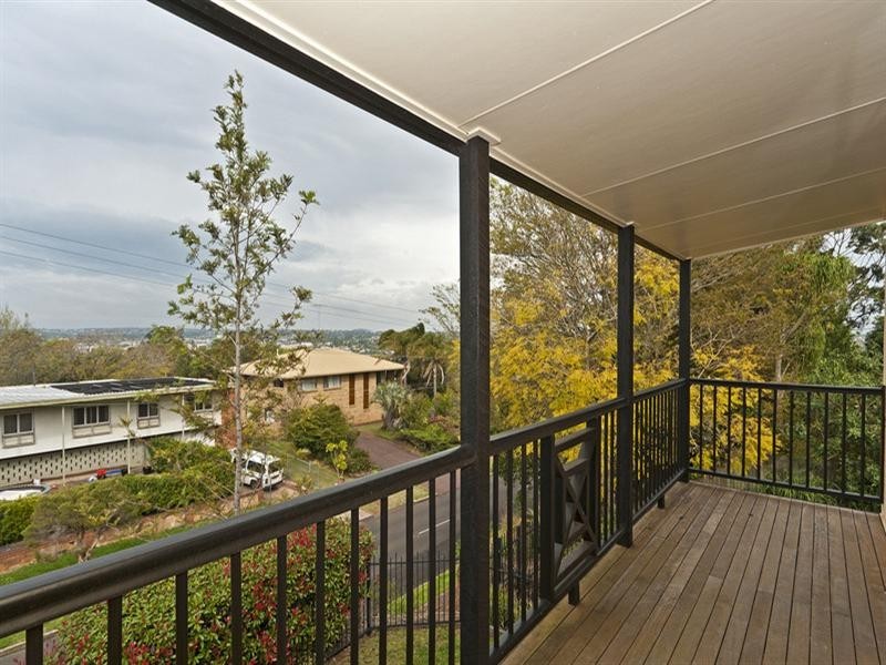 5/2 Chilcote Street, Mount Lofty QLD 4350