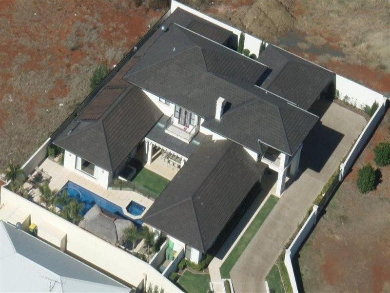 20 Caithness Court, Middle Ridge QLD 4350