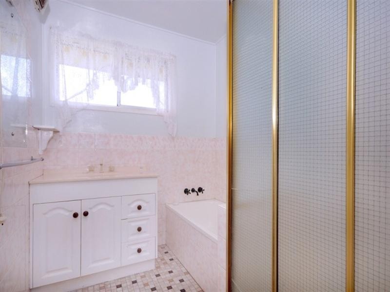 10 Bryan Street, Darling Heights QLD 4350