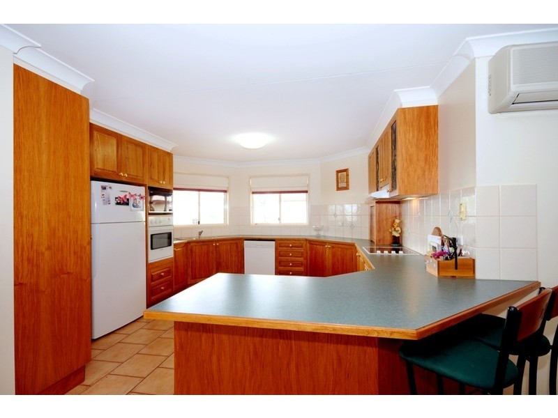 17 Rebecca Street, Glenvale QLD 4350