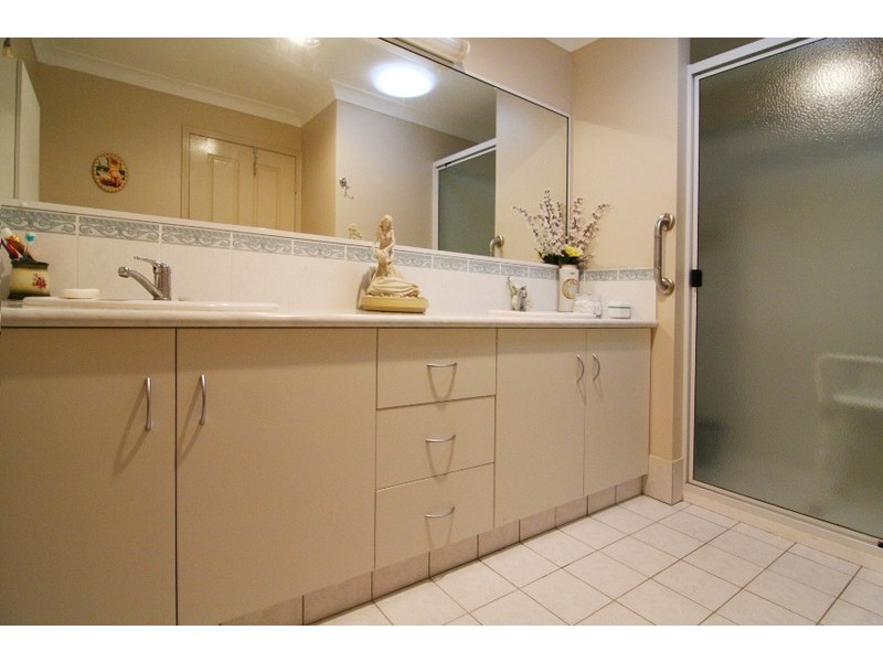 104/530 Bridge Street, Wilsonton QLD 4350