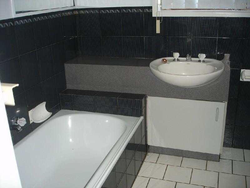 2/458 Stenner Street, Darling Heights QLD 4350