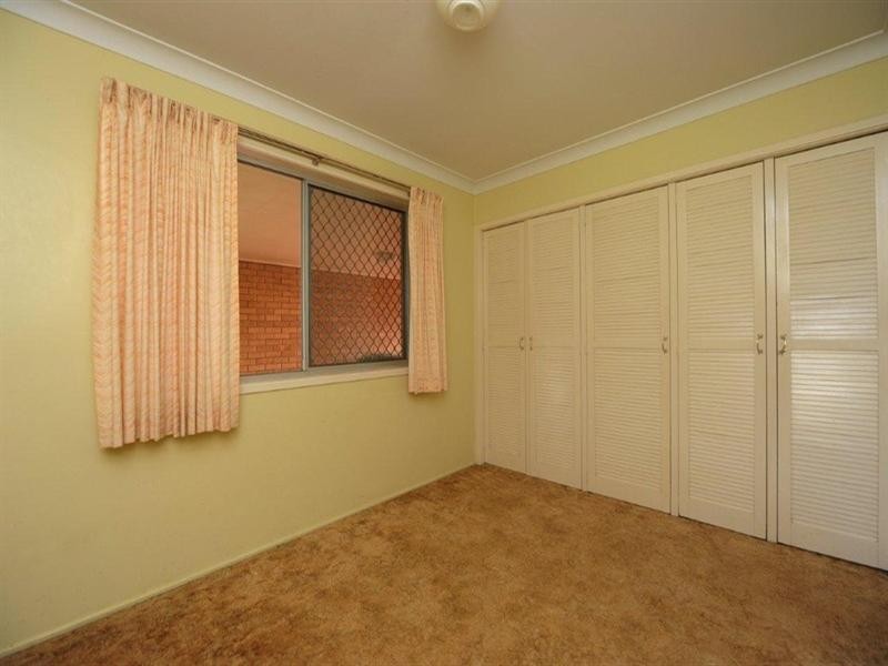 4 Koala Street, Harristown QLD 4350