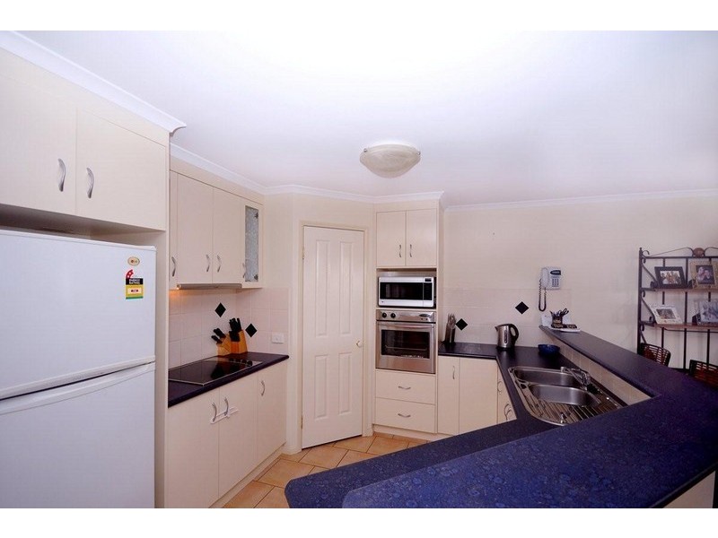 4 Scullin Street, Middle Ridge QLD 4350