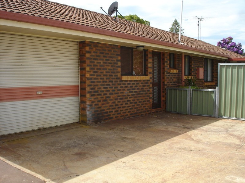 6 Fokker Street, Wilsonton QLD 4350