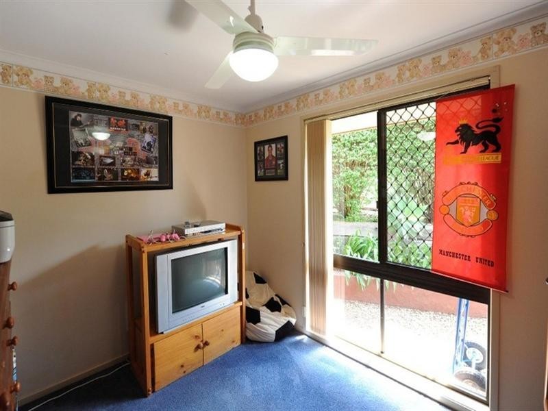 11 McWilliam Street, Wilsonton Heights QLD 4350