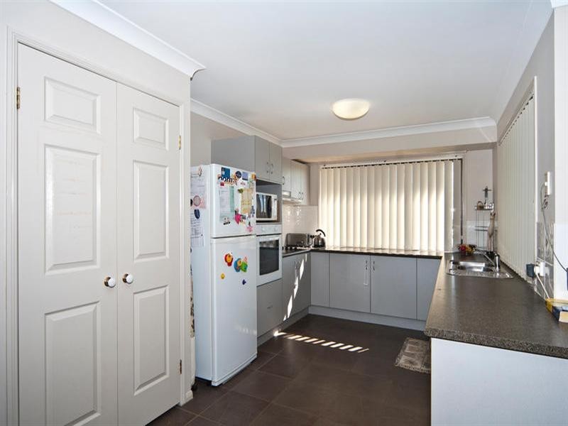 16 Federation Drive, Highfields QLD 4352