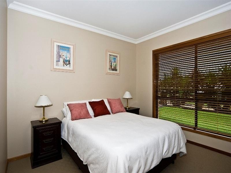 26 Manooka Crescent, Highfields QLD 4352