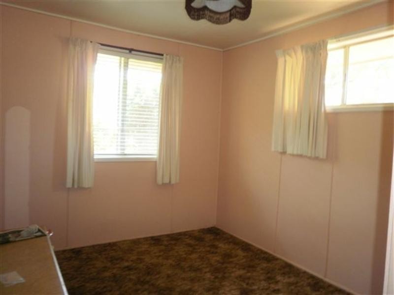 5 Veronica Court, Centenary Heights QLD 4350