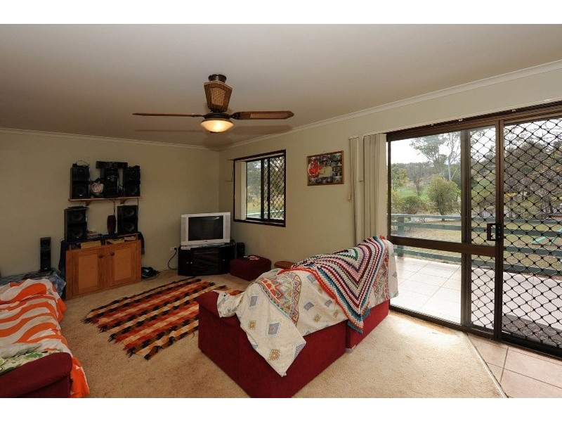 1 Treeline Drive, Gowrie Junction QLD 4352