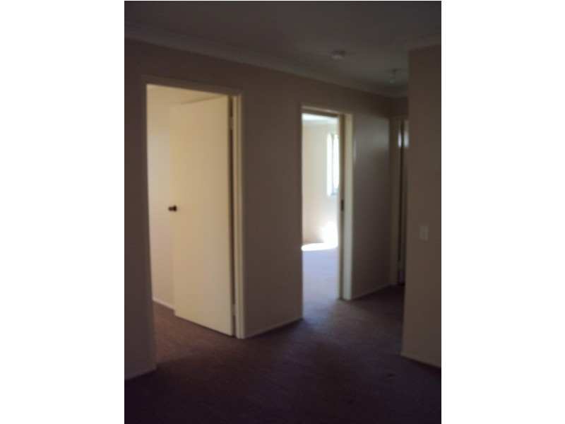 2/13 Margot Court, Harlaxton QLD 4350