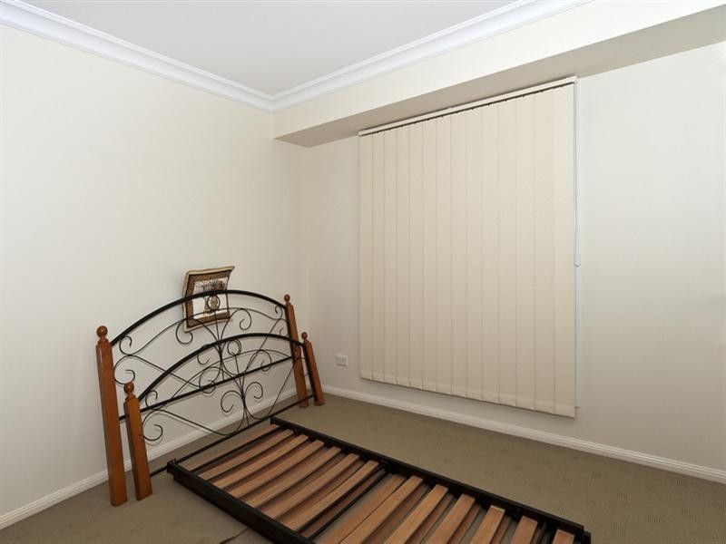 12 McShane Drive, Mount Kynoch QLD 4350