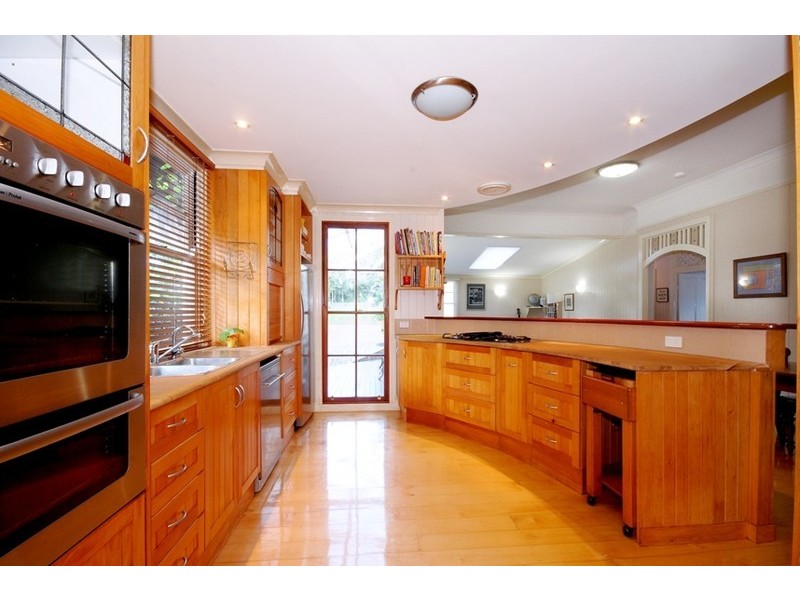 8 Godfrey Street, East Toowoomba QLD 4350