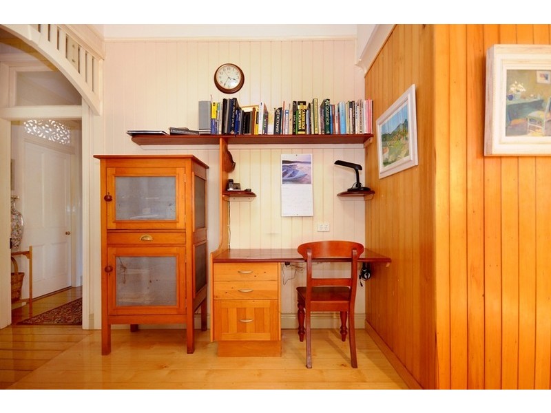 8 Godfrey Street, East Toowoomba QLD 4350