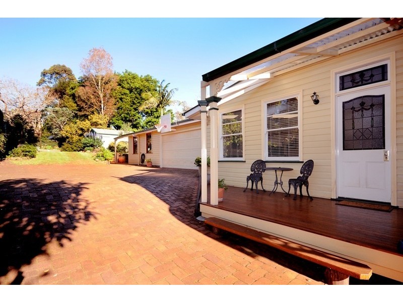 8 Godfrey Street, East Toowoomba QLD 4350