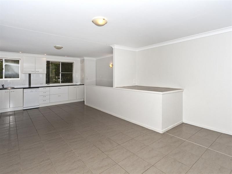 6/22 Kirklees Street, Newtown QLD 4350