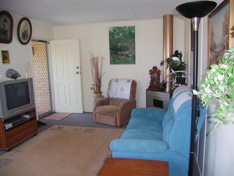 204 Alderley Street, Centenary Heights QLD 4350