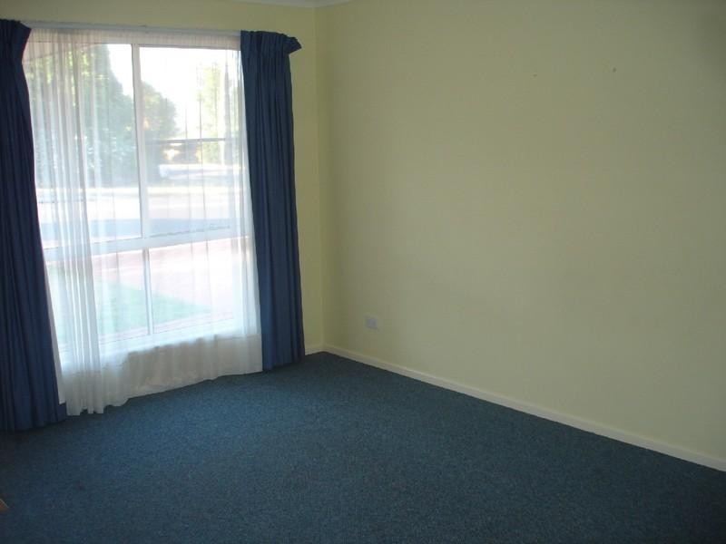 1/392 Stenner Street, Kearneys Spring QLD 4350