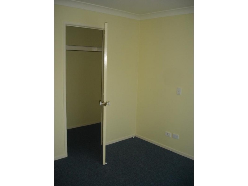 1/392 Stenner Street, Kearneys Spring QLD 4350