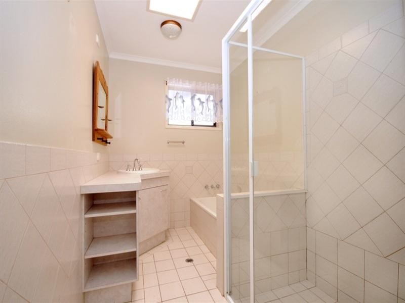 6 Gibson Street, Wilsonton QLD 4350