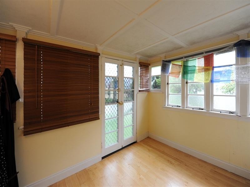 58 Anzac Avenue, Newtown QLD 4350