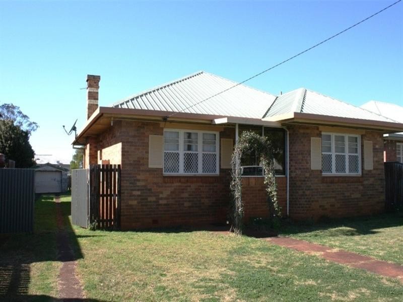 36 Justin Street, Harristown QLD 4350