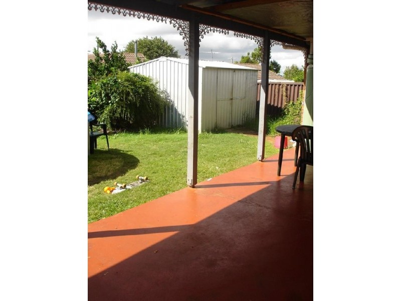 17 Aster Street, Centenary Heights QLD 4350