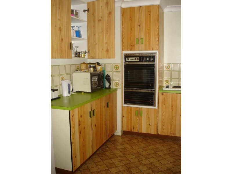 17 Aster Street, Centenary Heights QLD 4350