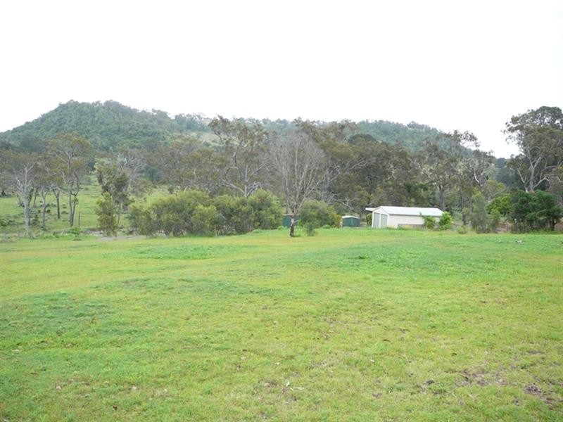 45 Valley View Drive, Meringandan West QLD 4352