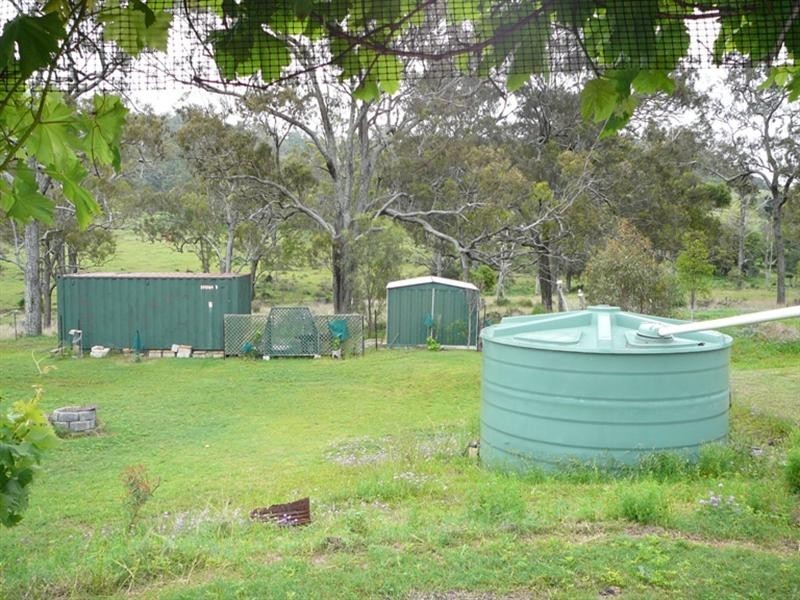 45 Valley View Drive, Meringandan West QLD 4352