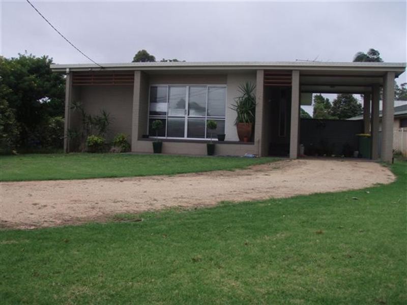 5 Garvey Street, Mount Lofty QLD 4350