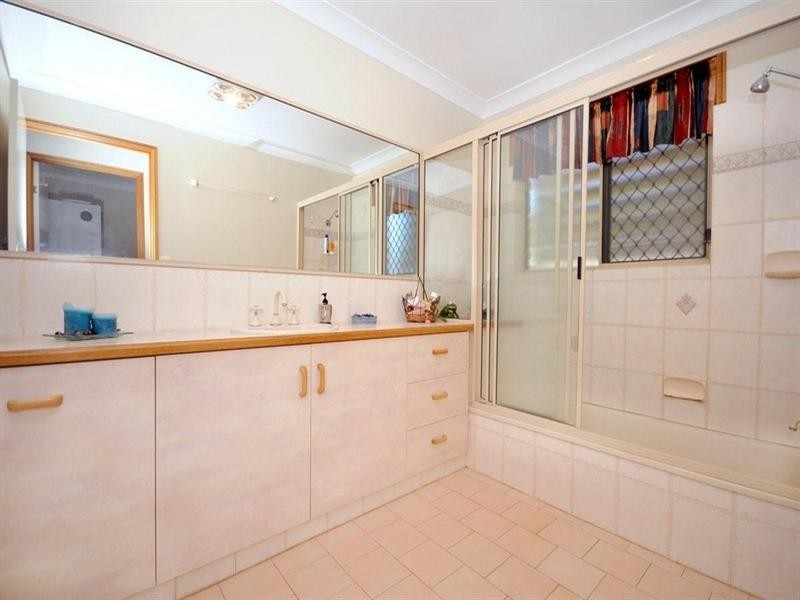 7 Jutsum Street, Middle Ridge QLD 4350