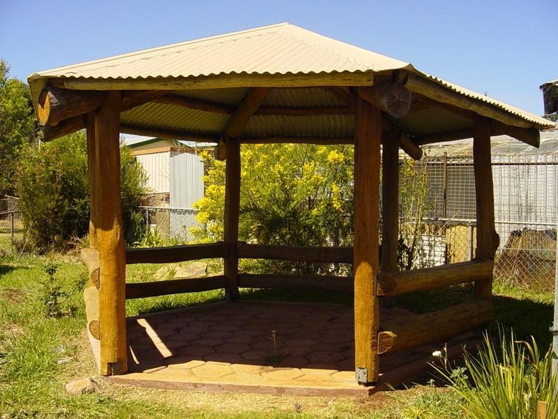330 Tor Street, Newtown QLD 4350