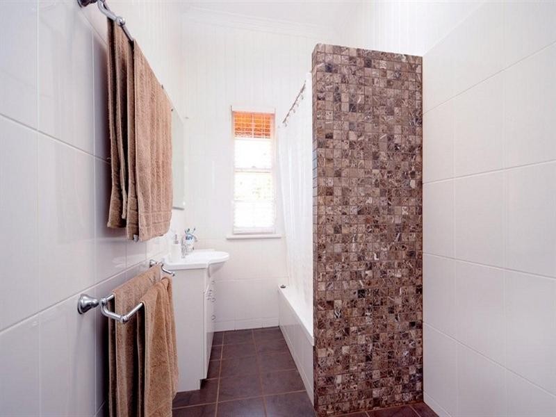 60 Rome Street, Newtown QLD 4350