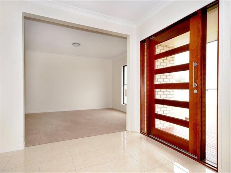 137 Main Street, Westbrook QLD 4350